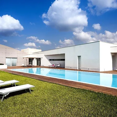 Floridia Villa *